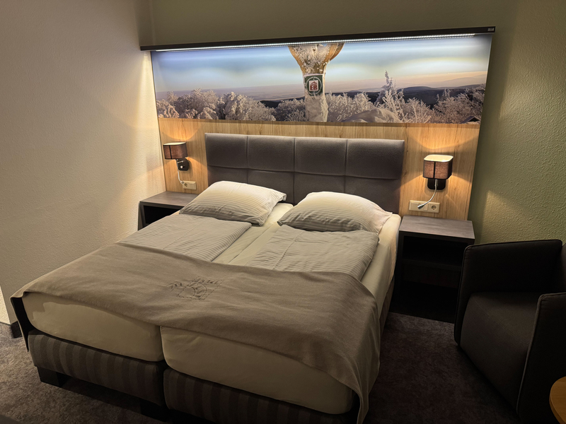 Doppelzimmer mit Balkon