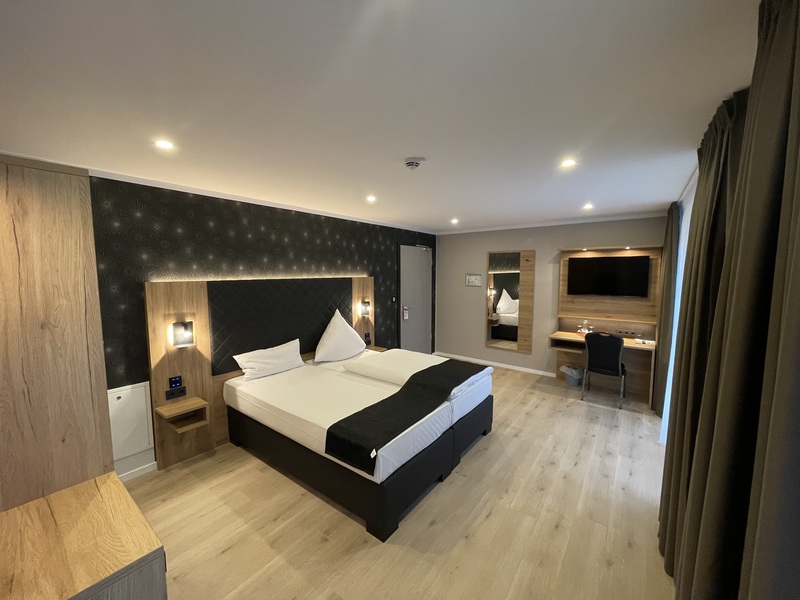 Doppelzimmer Komfort im Cross Side